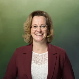 Elisa Capel, medewerker bij Oosterkamp Finance